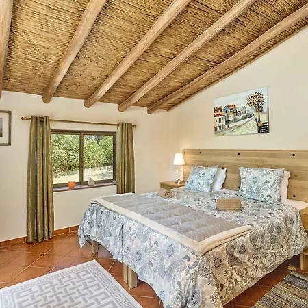 Villa Sleeps 6